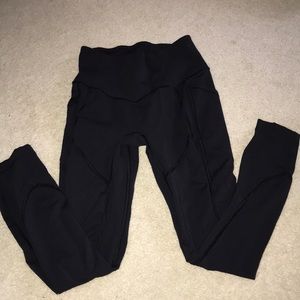 Black Lululemon leggings size 4